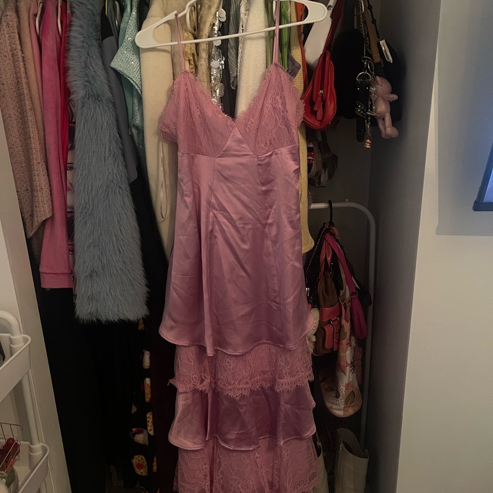 pink princessy dress, wore this once to a party it’s very summer in europe